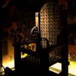 拷問用の椅子『審問椅子』は実は痛くなかった!?